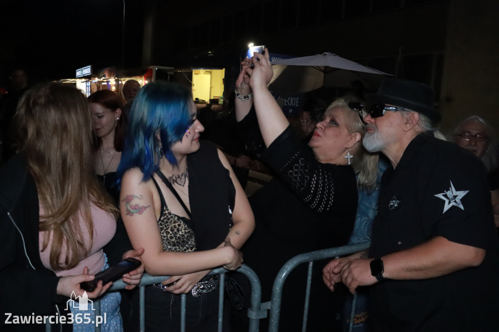 Fotorelacja: Zawierciańska Majówka i CHŁOPCY Z PLACU BRONI