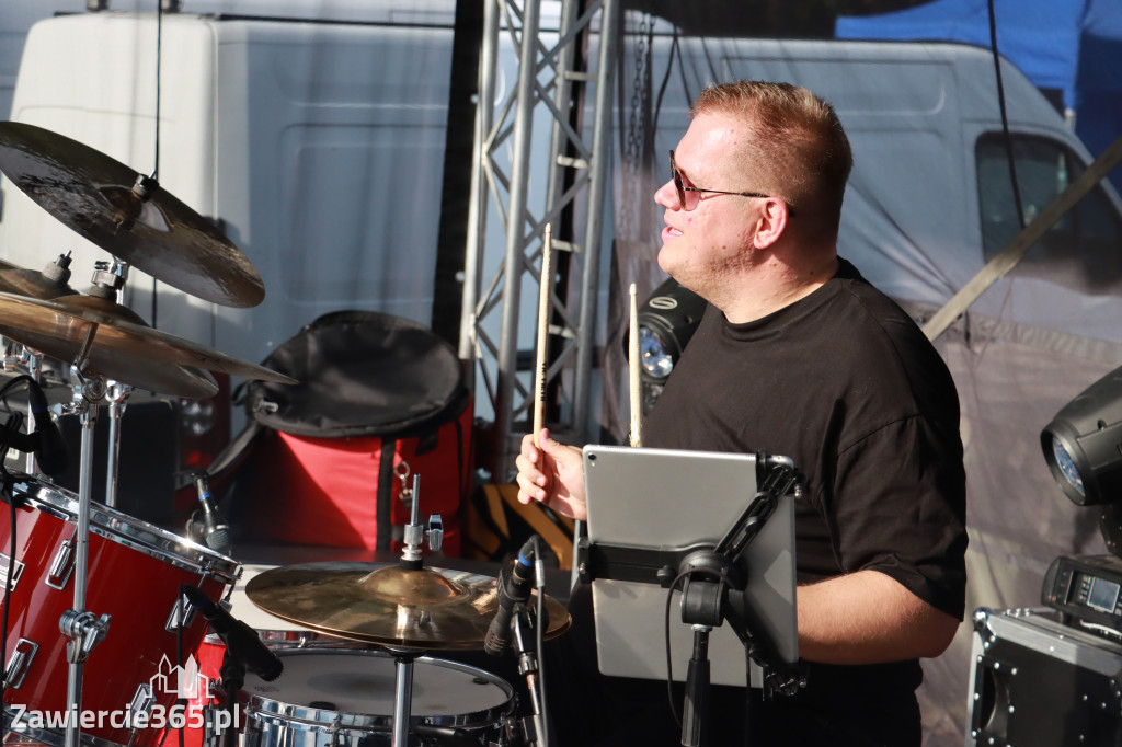 Fotorelacja Łazy: Koncert zespołu Wesoły Romet