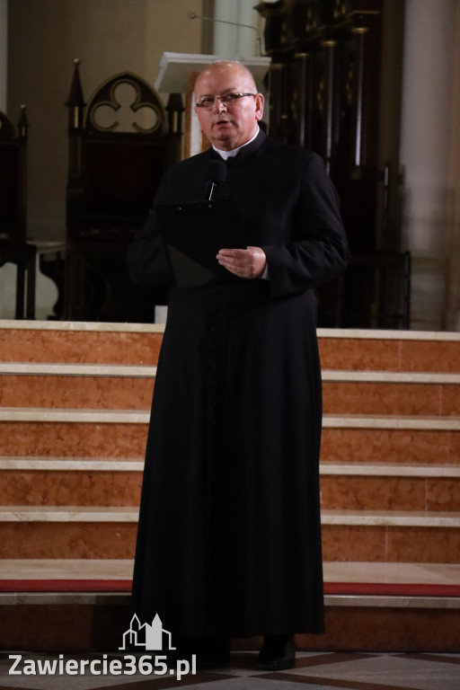 Fotorelacja Koncert Patriotyczno-Religijny w Zawierciu.