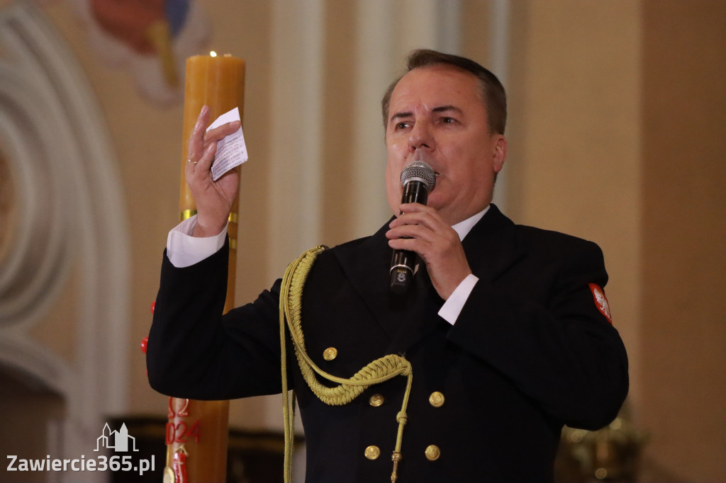 Fotorelacja Koncert Patriotyczno-Religijny w Zawierciu.