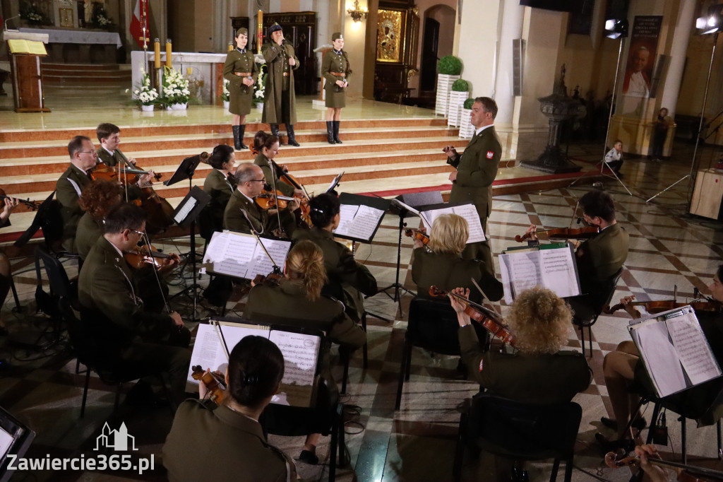 Fotorelacja Koncert Patriotyczno-Religijny w Zawierciu.