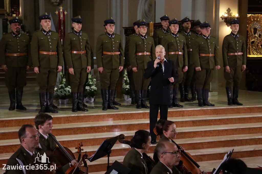 Fotorelacja Koncert Patriotyczno-Religijny w Zawierciu.