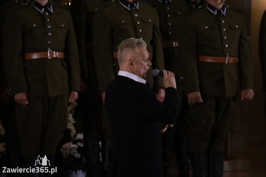 Fotorelacja Koncert Patriotyczno-Religijny w Zawierciu.