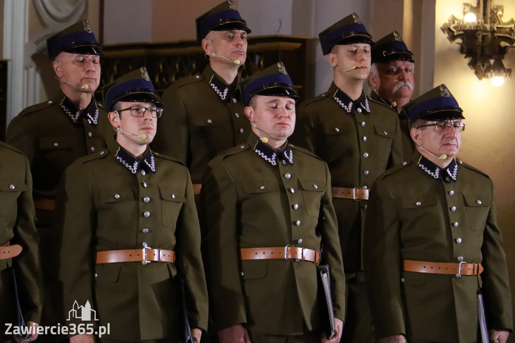 Fotorelacja Koncert Patriotyczno-Religijny w Zawierciu.