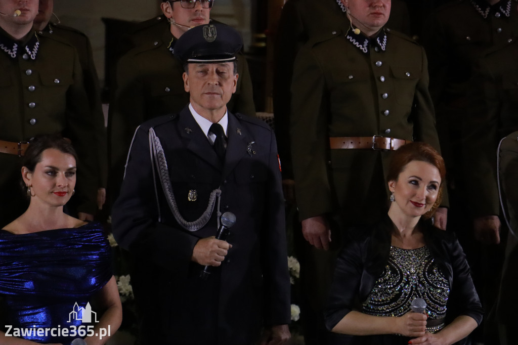 Fotorelacja Koncert Patriotyczno-Religijny w Zawierciu.