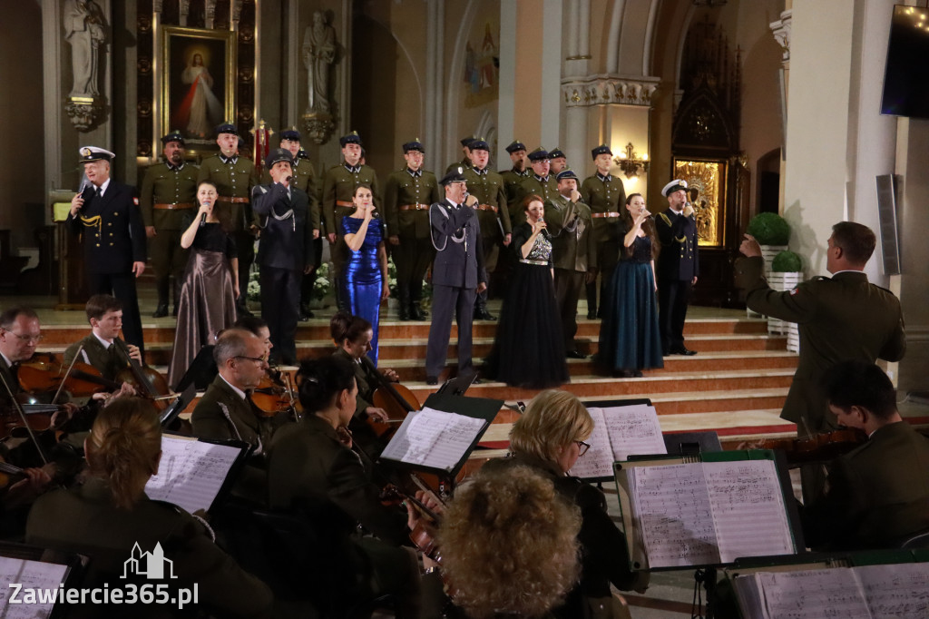 Fotorelacja Koncert Patriotyczno-Religijny w Zawierciu.