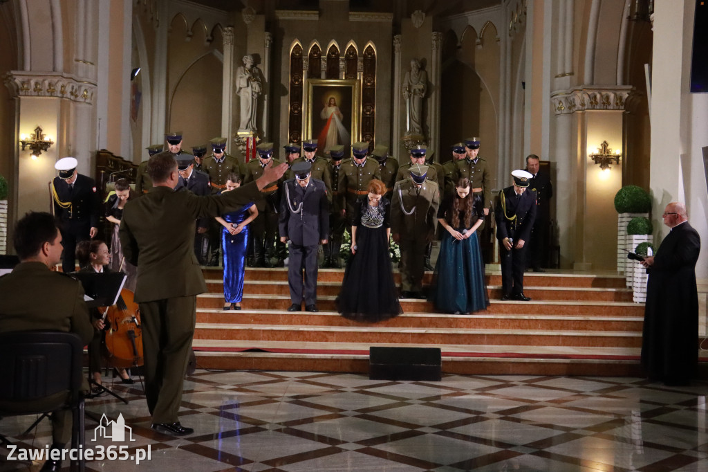Fotorelacja Koncert Patriotyczno-Religijny w Zawierciu.