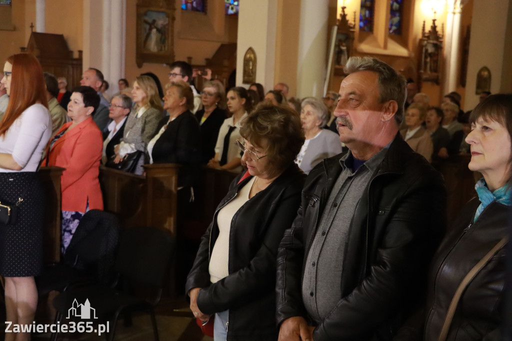 Fotorelacja Koncert Patriotyczno-Religijny w Zawierciu.