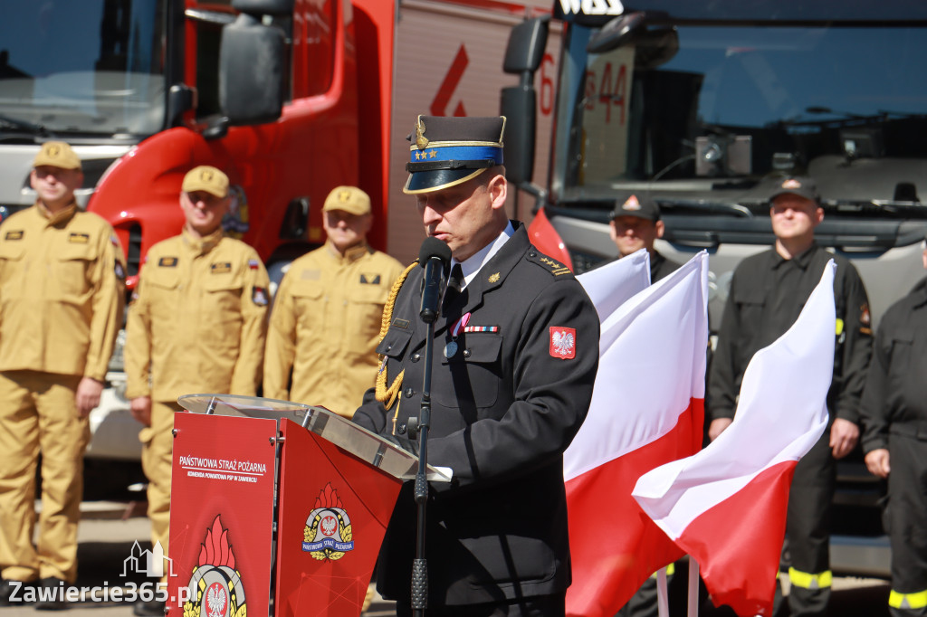 Fotorelacja: Powiatowe obchody Dnia Strażaka w Zawierciu
