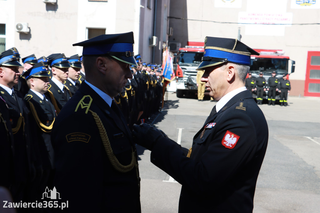 Fotorelacja: Powiatowe obchody Dnia Strażaka w Zawierciu