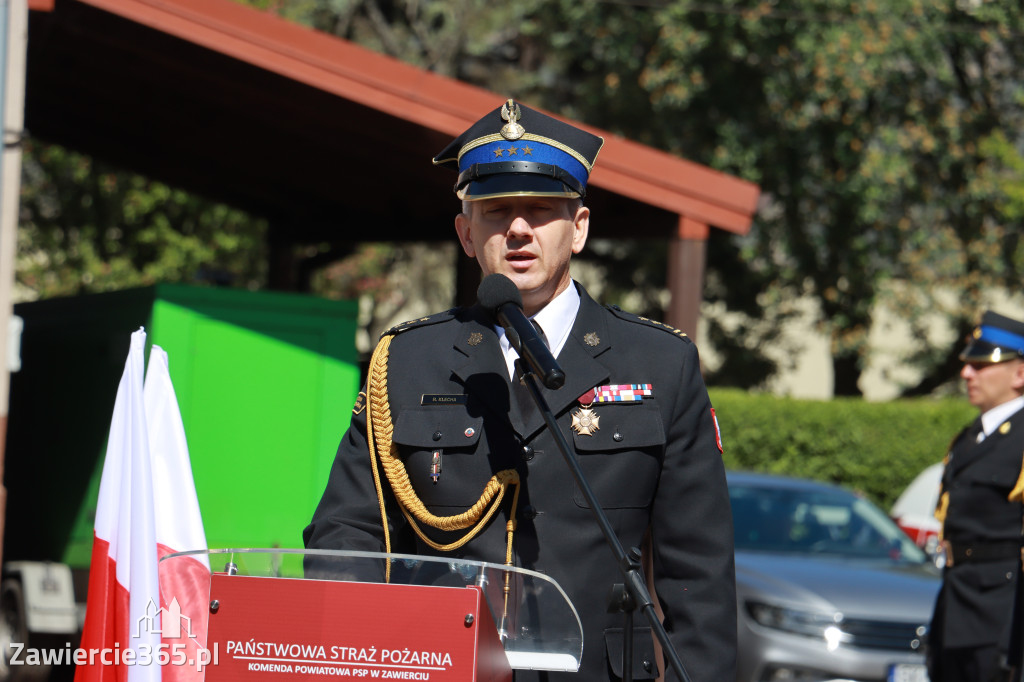 Fotorelacja: Powiatowe obchody Dnia Strażaka w Zawierciu