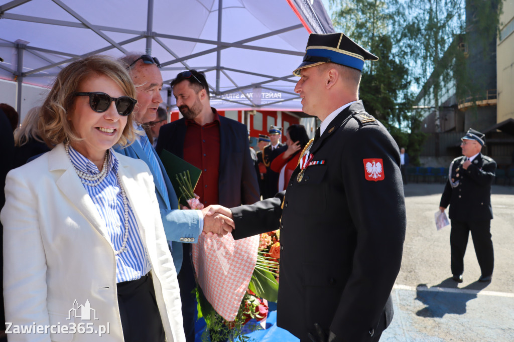 Fotorelacja: Powiatowe obchody Dnia Strażaka w Zawierciu