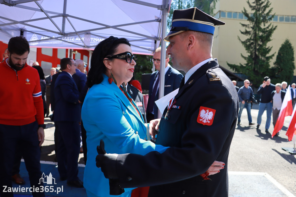 Fotorelacja: Powiatowe obchody Dnia Strażaka w Zawierciu