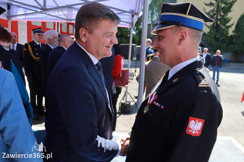 Fotorelacja: Powiatowe obchody Dnia Strażaka w Zawierciu