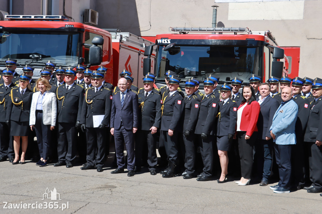 Fotorelacja: Powiatowe obchody Dnia Strażaka w Zawierciu