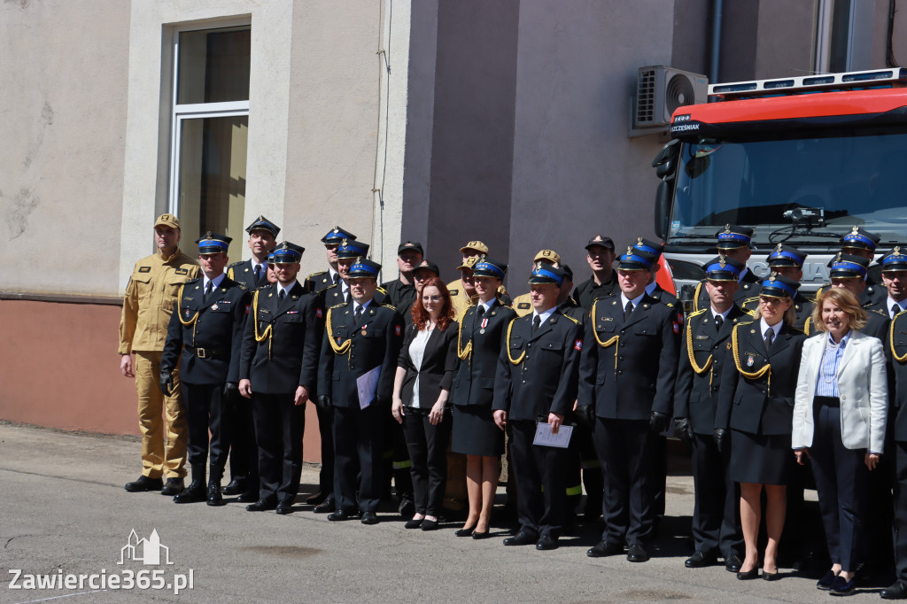 Fotorelacja: Powiatowe obchody Dnia Strażaka w Zawierciu