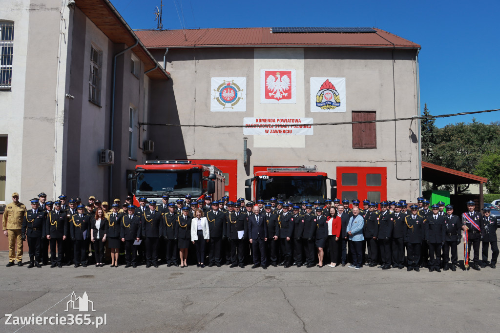 Fotorelacja: Powiatowe obchody Dnia Strażaka w Zawierciu
