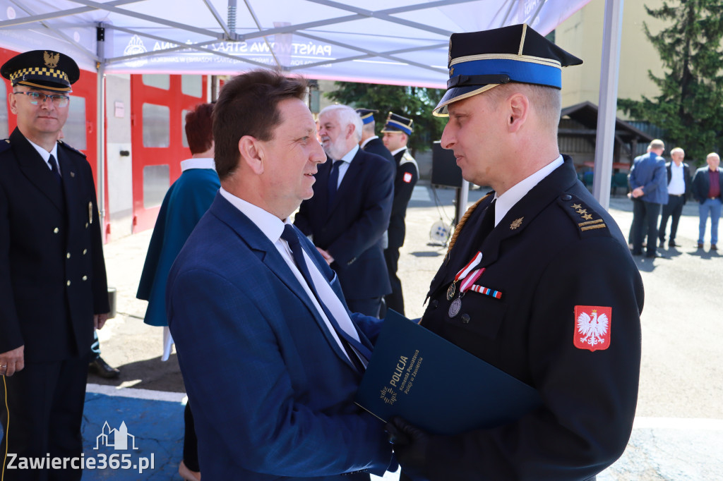 Fotorelacja: Powiatowe obchody Dnia Strażaka w Zawierciu