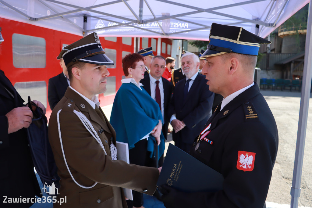 Fotorelacja: Powiatowe obchody Dnia Strażaka w Zawierciu