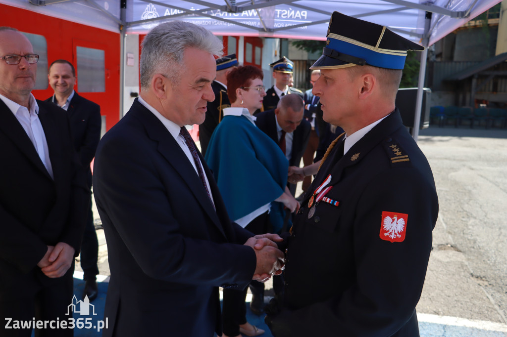 Fotorelacja: Powiatowe obchody Dnia Strażaka w Zawierciu