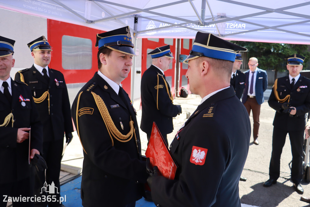 Fotorelacja: Powiatowe obchody Dnia Strażaka w Zawierciu