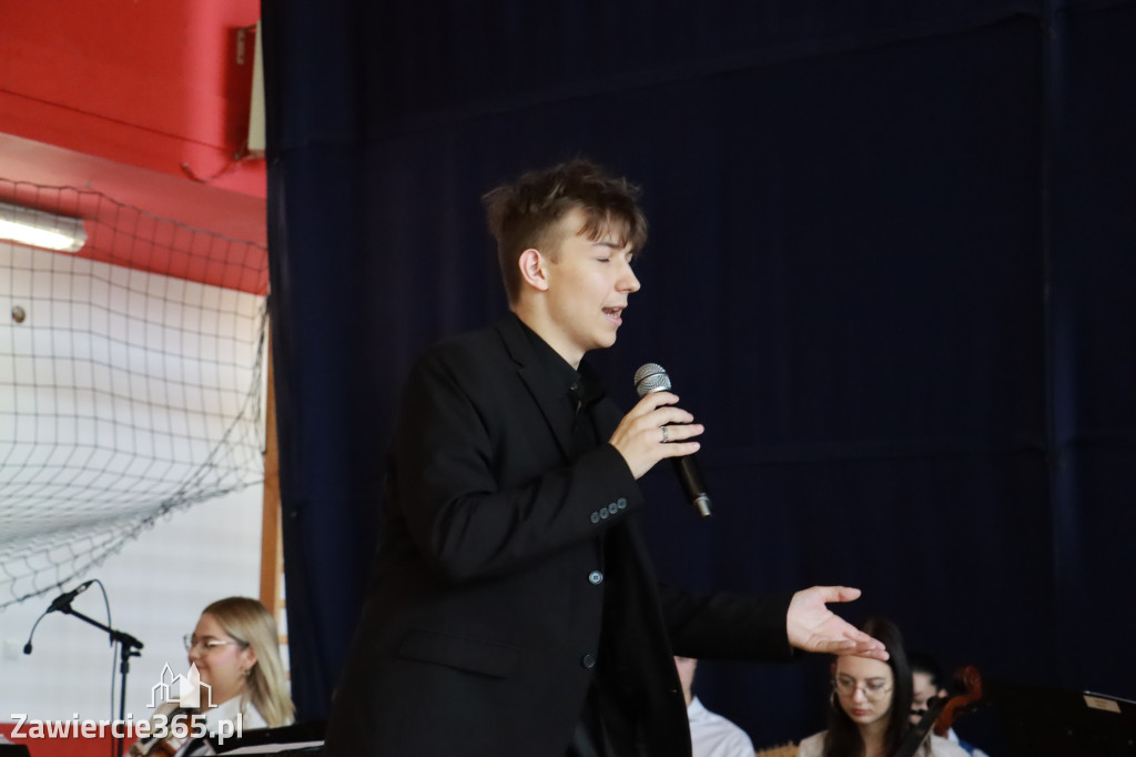 Fotorelacja: VIII Zjazd Absolwentów I LO w Zawierciu