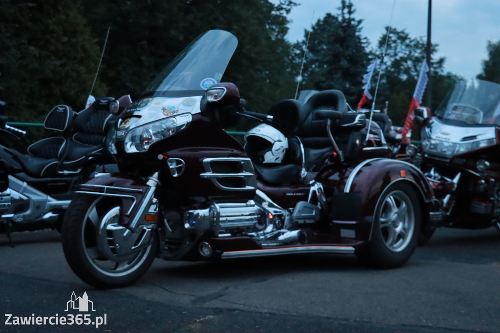 Fotorelacja: Nocna Parada Motocyklowa w Zawierciu