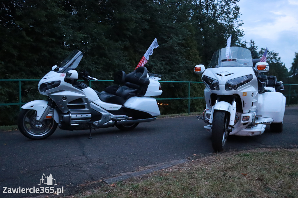 Fotorelacja: Nocna Parada Motocyklowa w Zawierciu