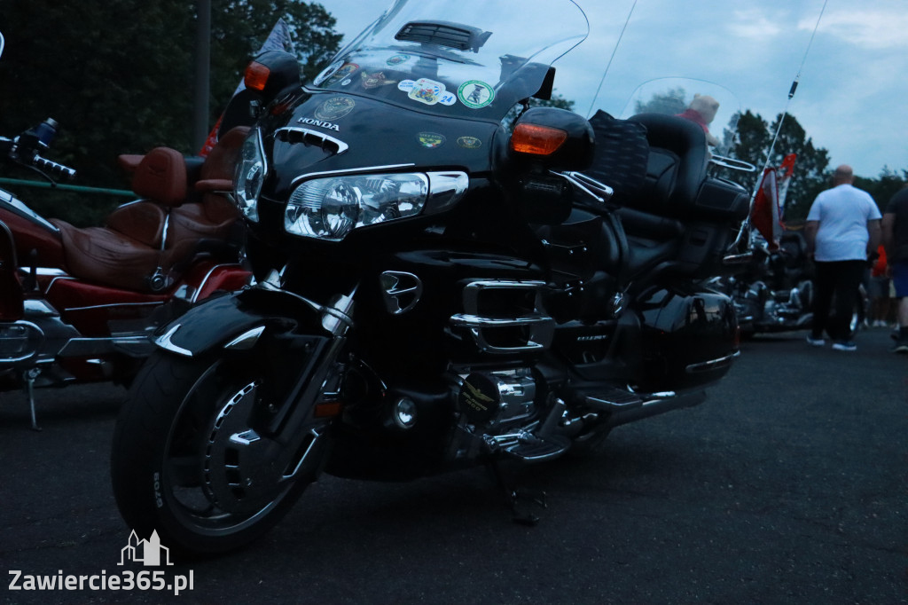 Fotorelacja: Nocna Parada Motocyklowa w Zawierciu