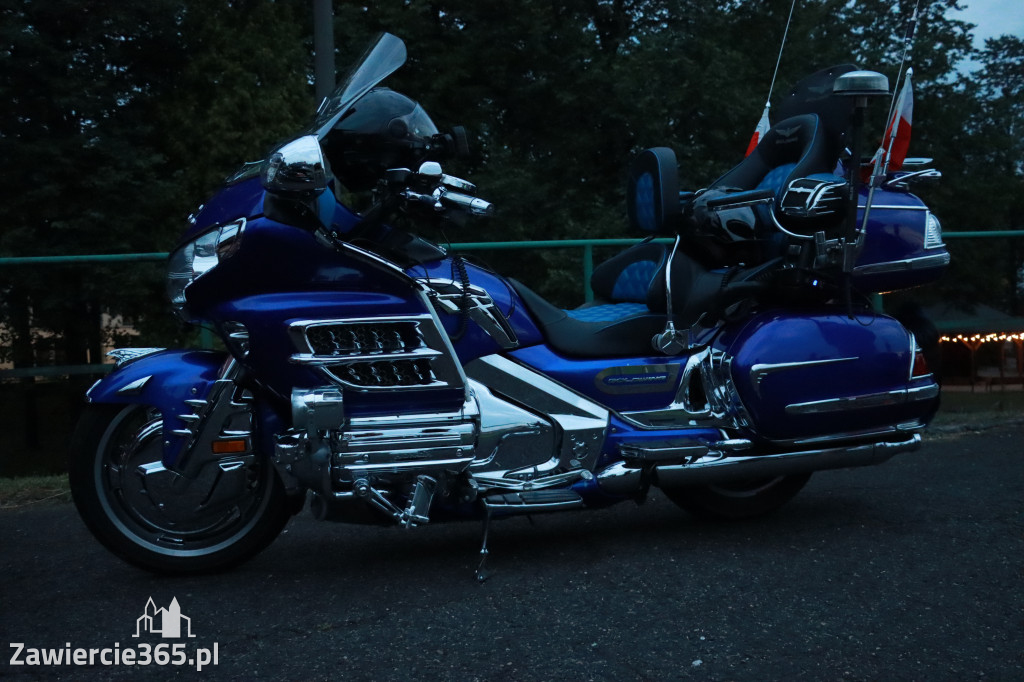 Fotorelacja: Nocna Parada Motocyklowa w Zawierciu