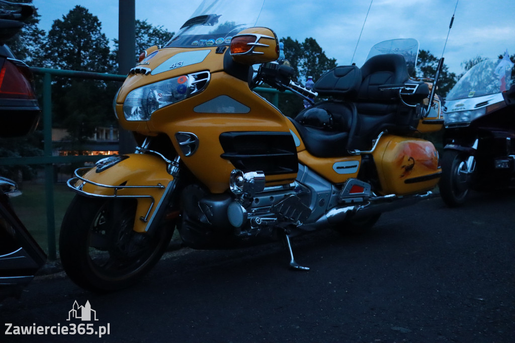 Fotorelacja: Nocna Parada Motocyklowa w Zawierciu