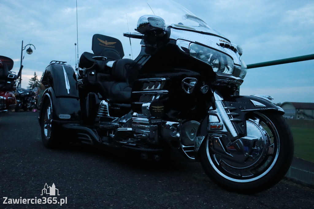 Fotorelacja: Nocna Parada Motocyklowa w Zawierciu