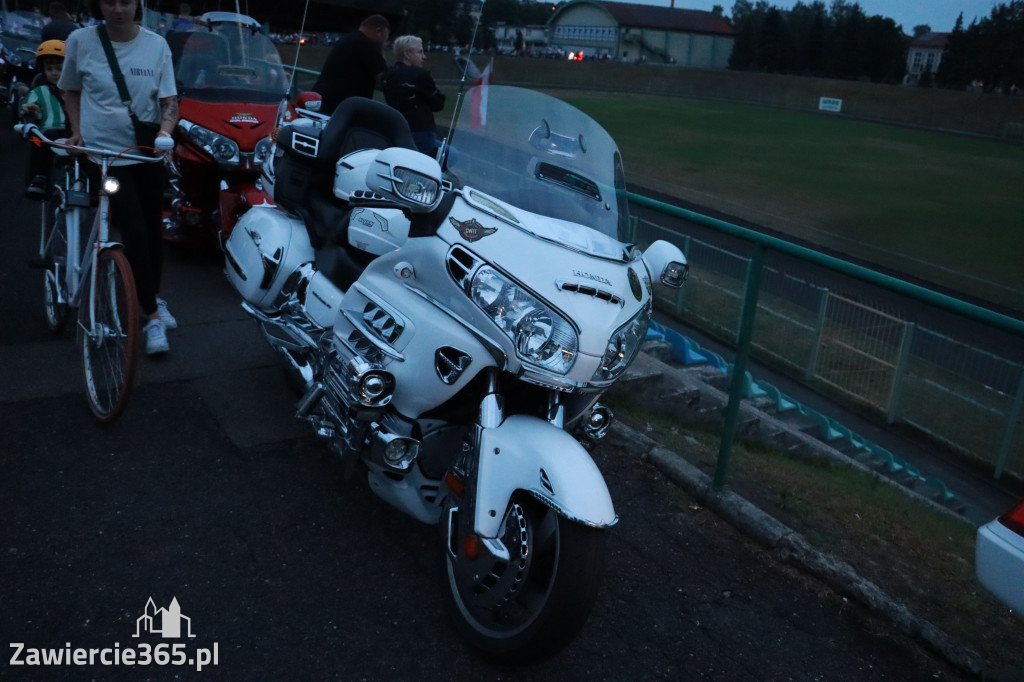 Fotorelacja: Nocna Parada Motocyklowa w Zawierciu