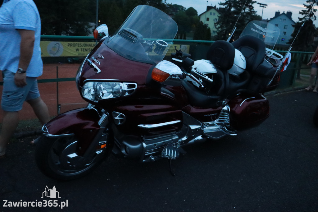 Fotorelacja: Nocna Parada Motocyklowa w Zawierciu
