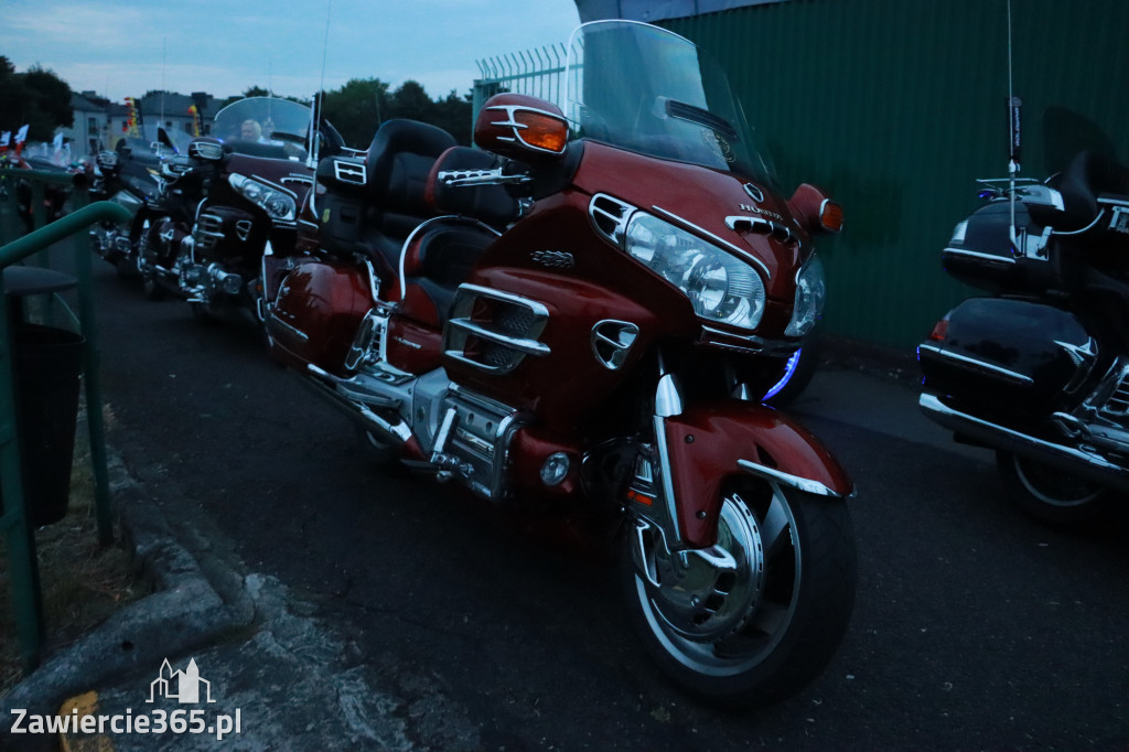 Fotorelacja: Nocna Parada Motocyklowa w Zawierciu