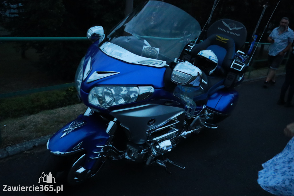 Fotorelacja: Nocna Parada Motocyklowa w Zawierciu