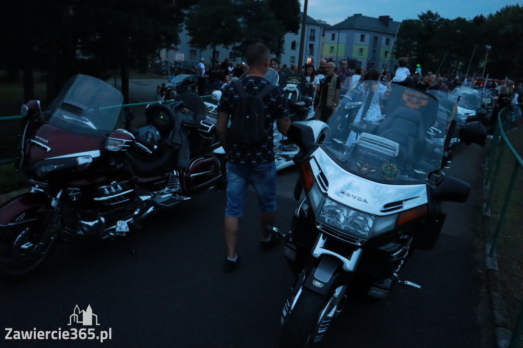 Fotorelacja: Nocna Parada Motocyklowa w Zawierciu