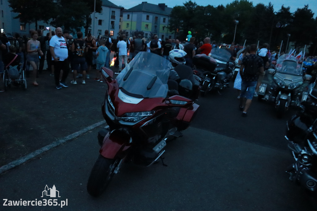 Fotorelacja: Nocna Parada Motocyklowa w Zawierciu