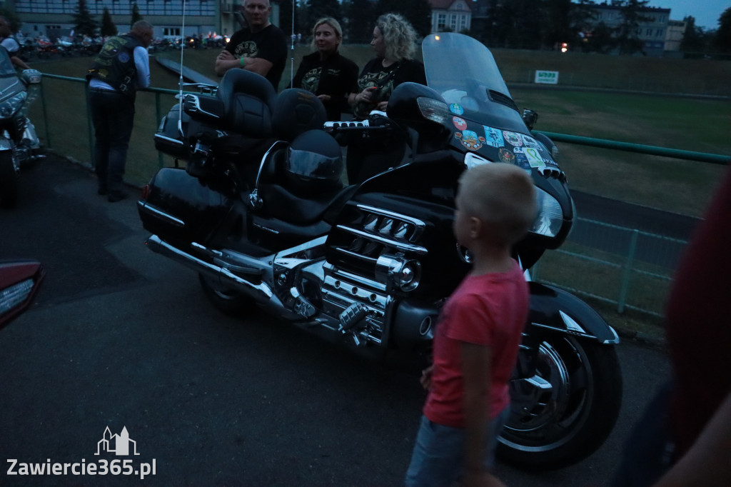 Fotorelacja: Nocna Parada Motocyklowa w Zawierciu