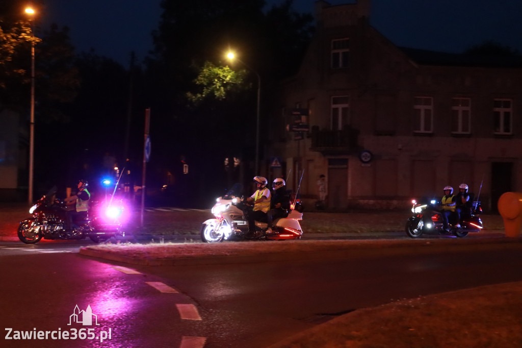 Fotorelacja: Nocna Parada Motocyklowa w Zawierciu
