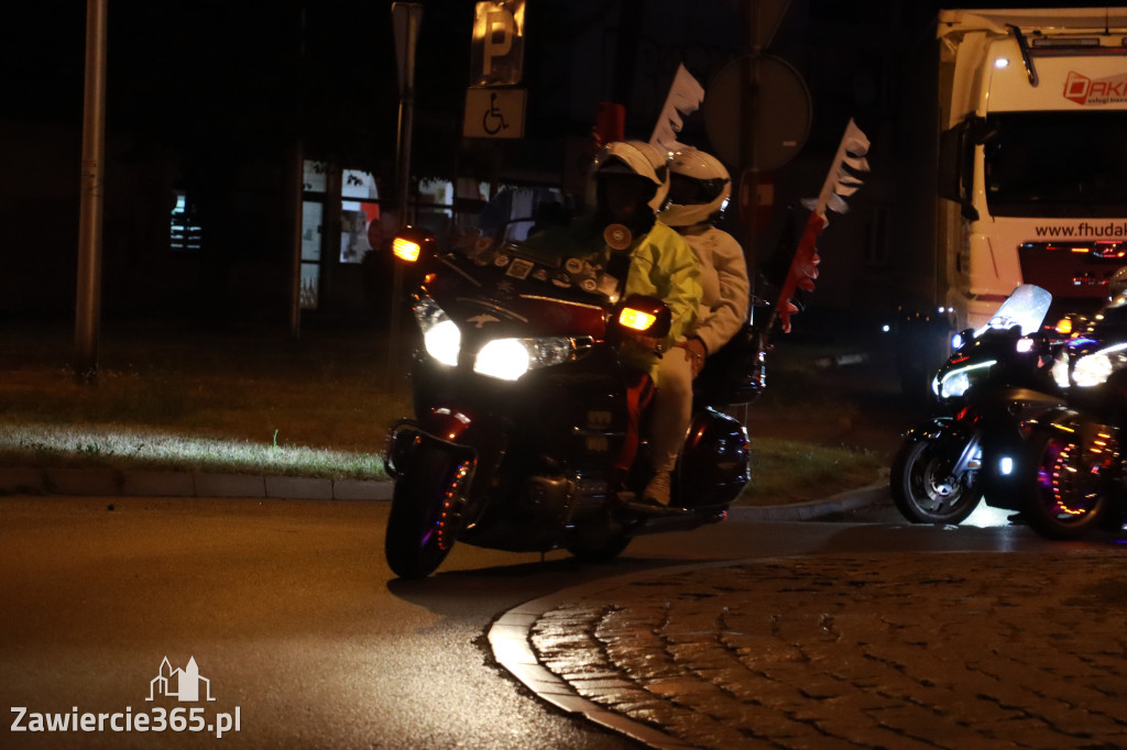 Fotorelacja: Nocna Parada Motocyklowa w Zawierciu