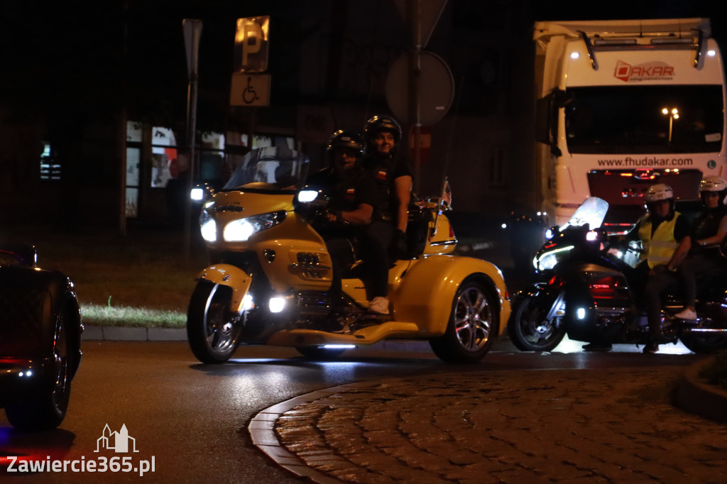 Fotorelacja: Nocna Parada Motocyklowa w Zawierciu