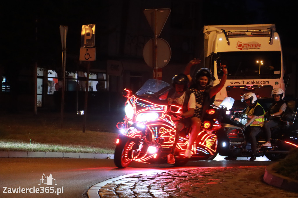 Fotorelacja: Nocna Parada Motocyklowa w Zawierciu