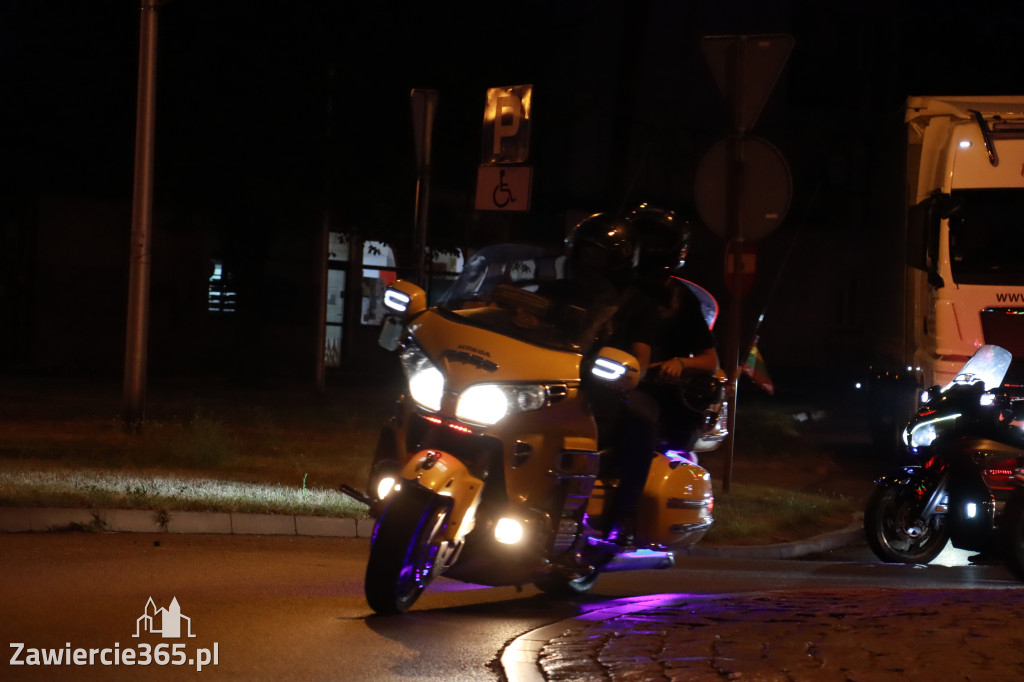 Fotorelacja: Nocna Parada Motocyklowa w Zawierciu