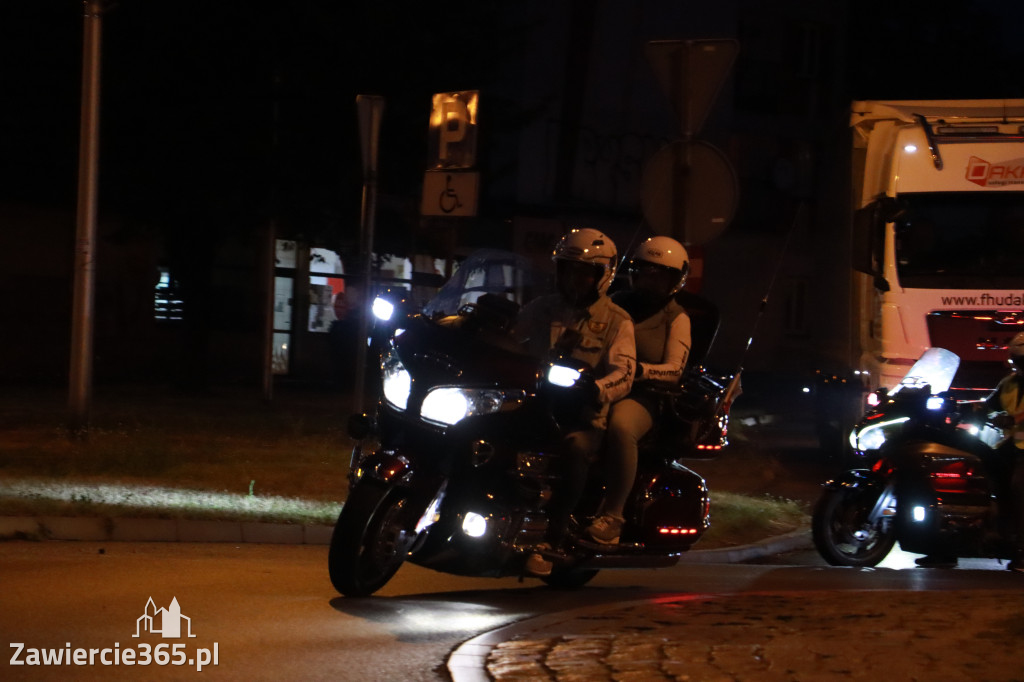 Fotorelacja: Nocna Parada Motocyklowa w Zawierciu