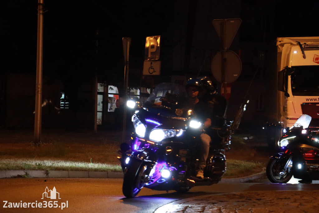 Fotorelacja: Nocna Parada Motocyklowa w Zawierciu