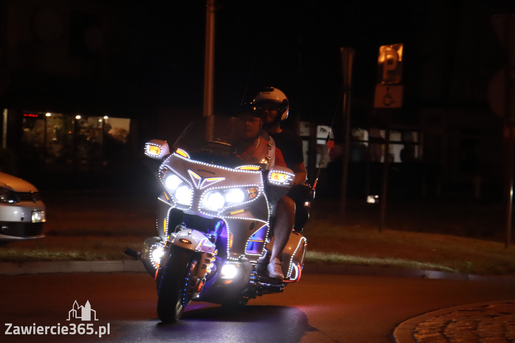 Fotorelacja: Nocna Parada Motocyklowa w Zawierciu