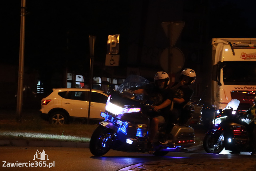 Fotorelacja: Nocna Parada Motocyklowa w Zawierciu