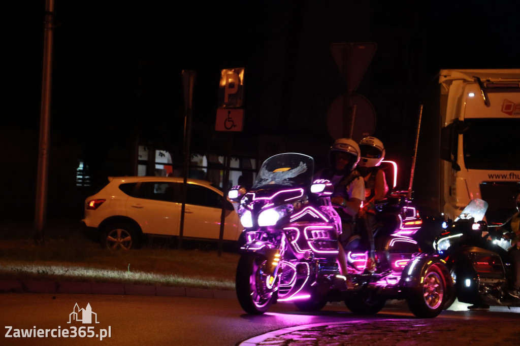 Fotorelacja: Nocna Parada Motocyklowa w Zawierciu
