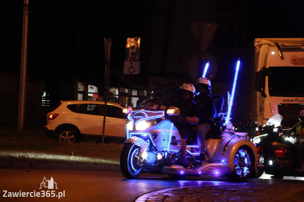 Fotorelacja: Nocna Parada Motocyklowa w Zawierciu